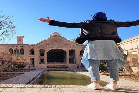 tips for solo female travelers in Iran