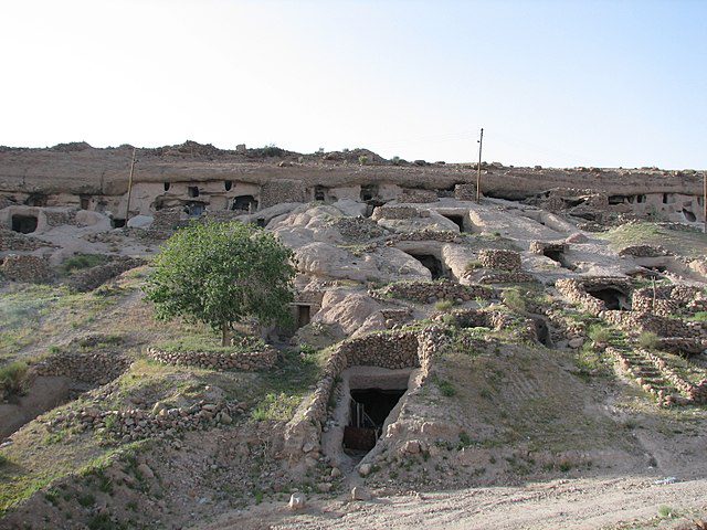 ToIranTour - Meymand Settlements