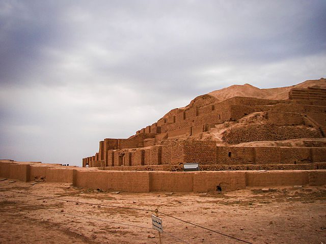 ToIranTour - ChoghaZanbil Ziggurat