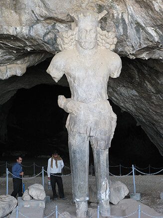Shahpur Statue in Shahpur Cave