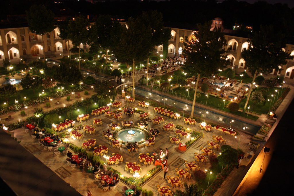 ToIranTour-Abbasi Hotel Garden-Isfahan
