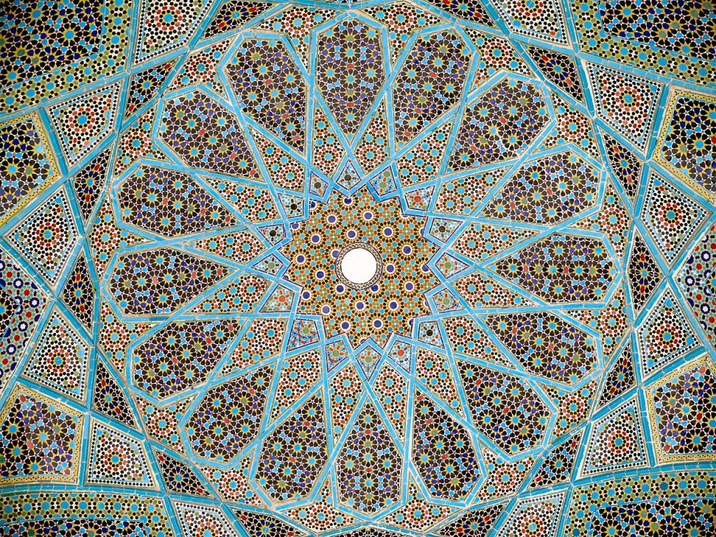 ToIranTour - Architecture of Hafez Tomb