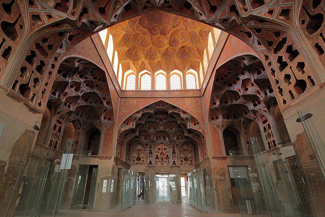 ToIranTour - Ali Qapu Palace Architecture