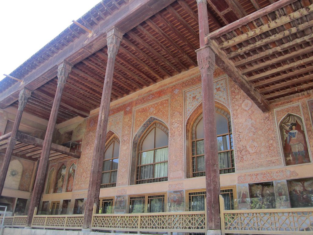 ToIranTour - Get to Chehel Sotoun Palace