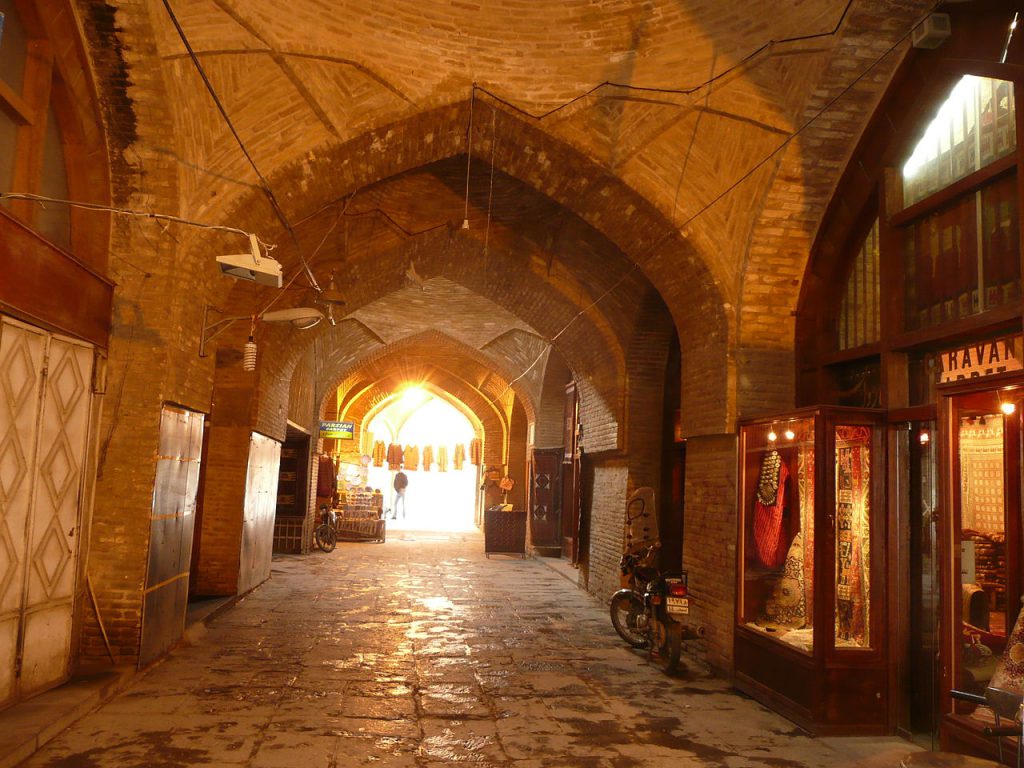 ToIranTour - Isfahan Bazaar History