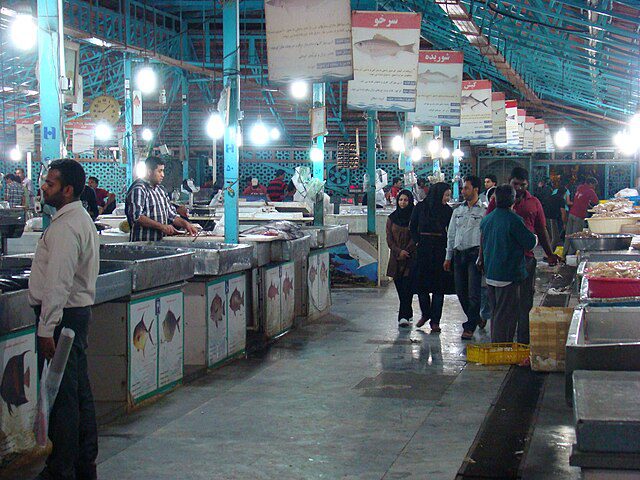 ToIranTour - Bandar Abbas Fish Bazaar