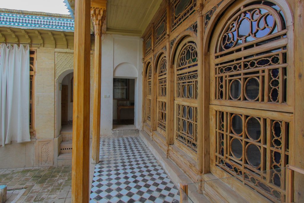 ToIranTour - Forough Al-Molk House - Shiraz