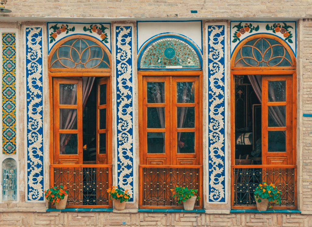 ToIranTour - Iran Accomadation - Traditional house