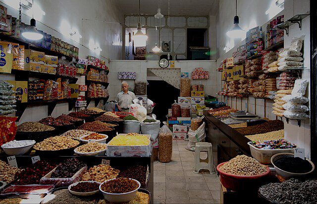 ToIranTour - Kashan Bazaar