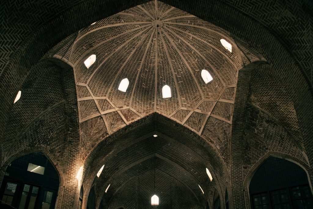 ToIranTour - Tabriz Bazaar Architecture