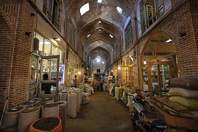 ToIranTour - Tabriz Bazaar in Iran