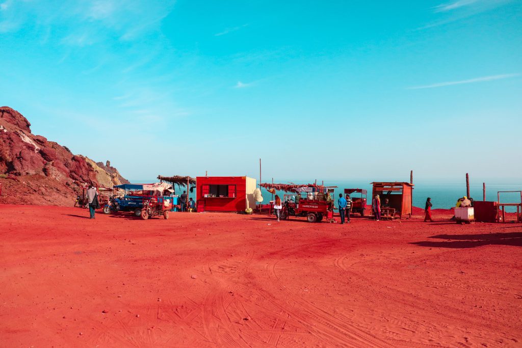 ToIranTour - red beach - Hormuz island - blog