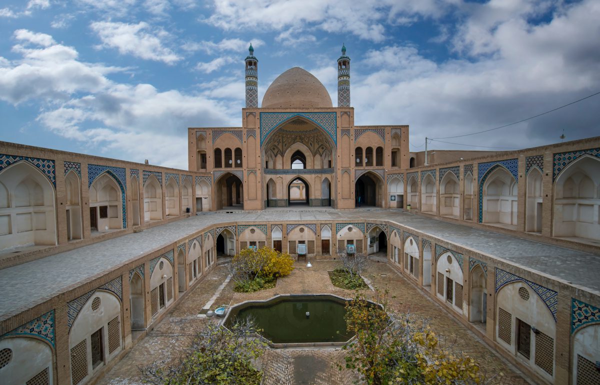 To Iran Tour - Agha Bozorg Mosque in Kashan