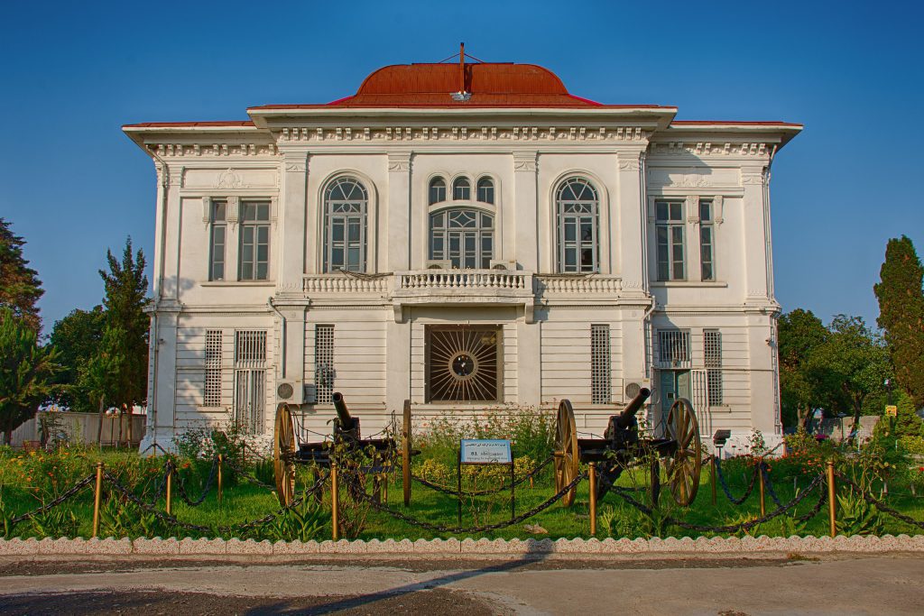 ToIranTour - Military Palace Museum - Bandar Anzali