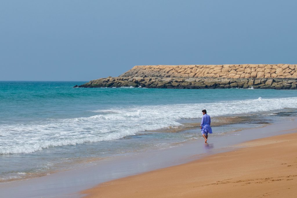 ToIranTour - Darak Beach Locals