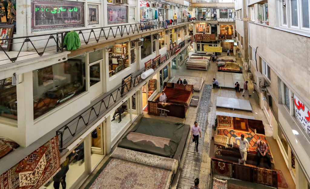 ToIranTour - Shopping in Tehran Grand Bazaar