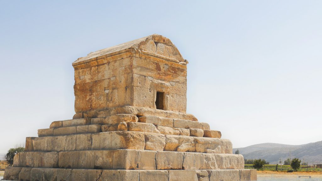 ToIranTour - Tomb of Cyrus the Great