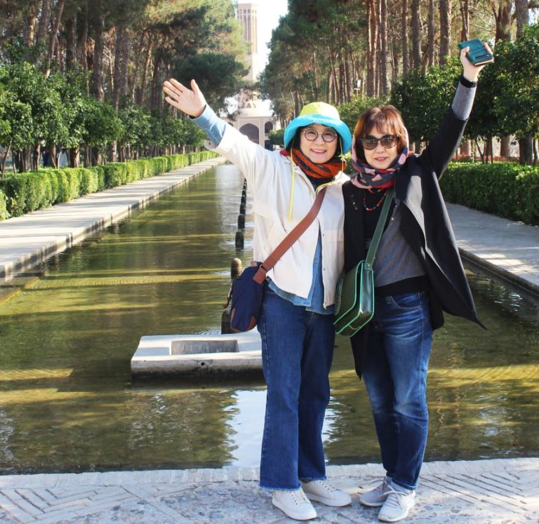 ToIranTour-Korean Tourists in Dowlatabad Garden-Yazd