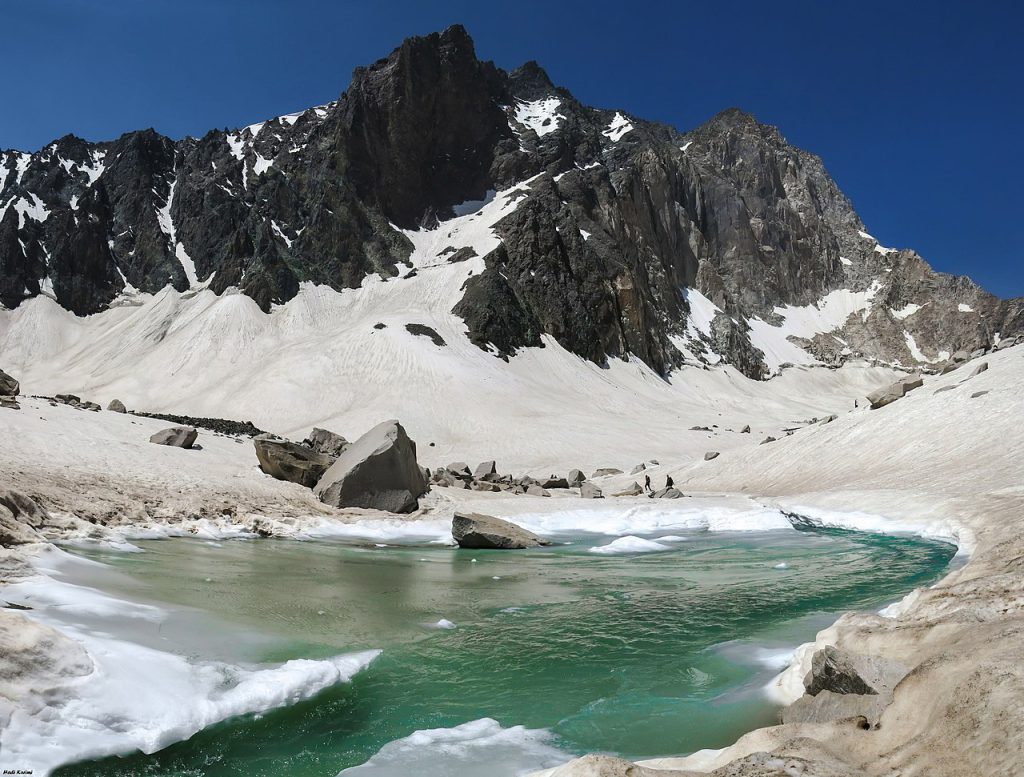 ToIranTour - Alam Kuh Glaciers