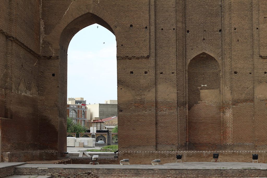 ToIranTour - Arg of Tabriz Architecture