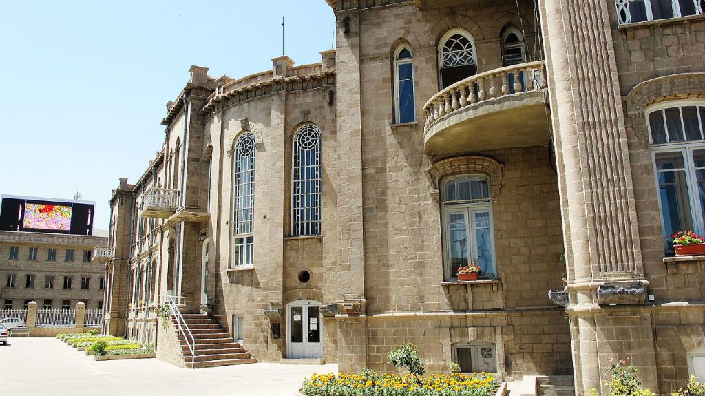 ToIranTour - Municipality Palace of Tabriz Architecture