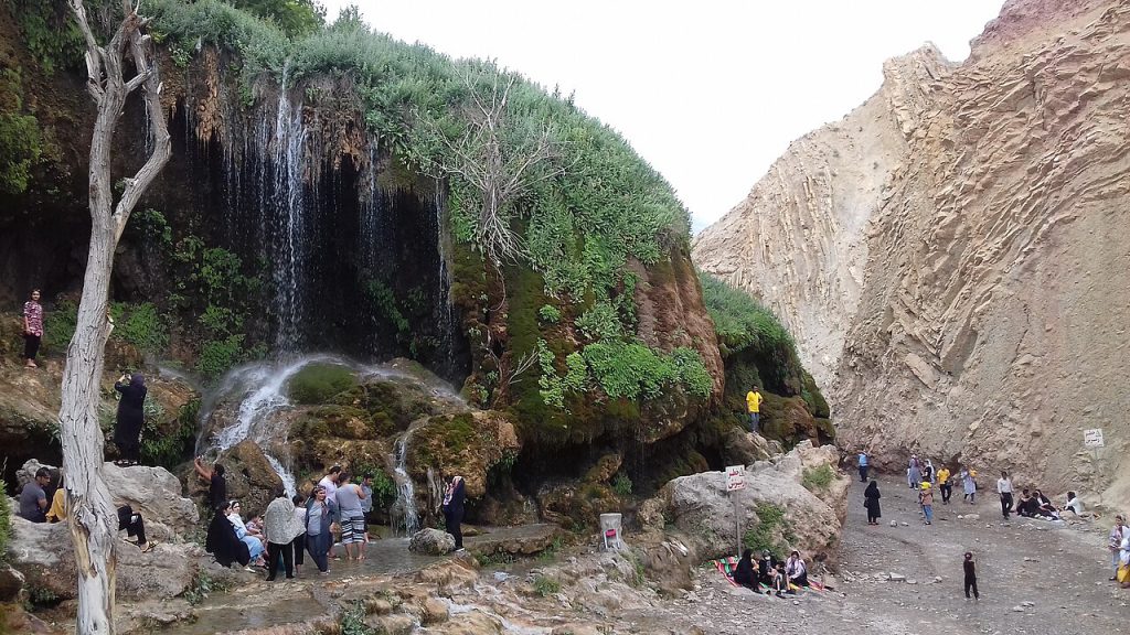 ToIranTour - Asiab Kharabeh Waterfall