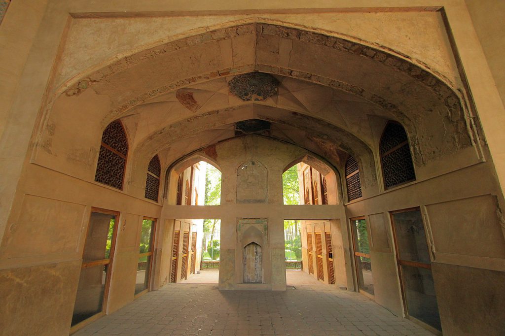 ToIranTour - Hasht Behesht History