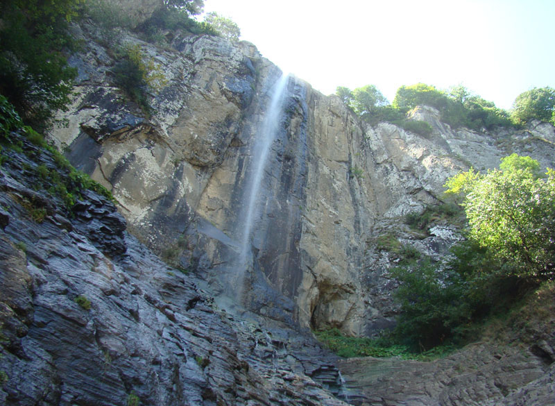 ToIranTour - Laton Waterfall