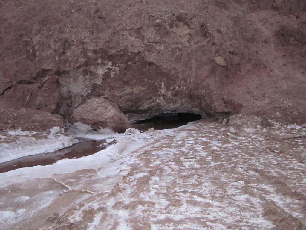 ToIranTour - Structure of Qeshm Salt Cave