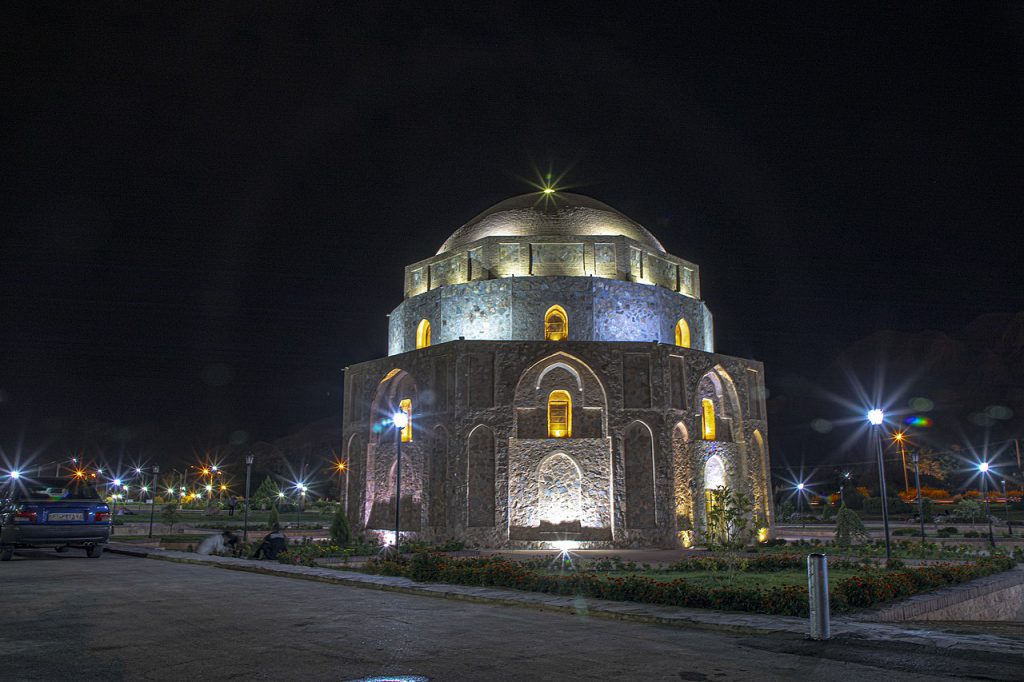 ToIranTour - Get to Jabaliyeh Dome