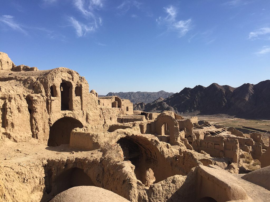 ToIranTour - Get to Kharanaq Village