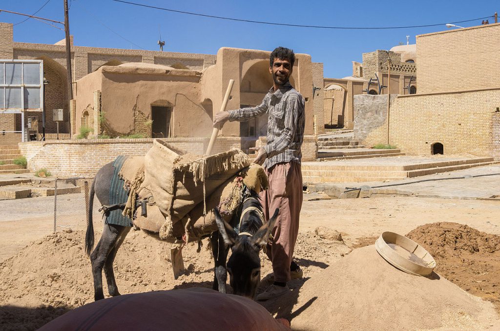 ToIranTour - Kharanaq People and Culture