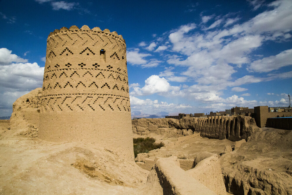 ToIranTour - Narin Castle