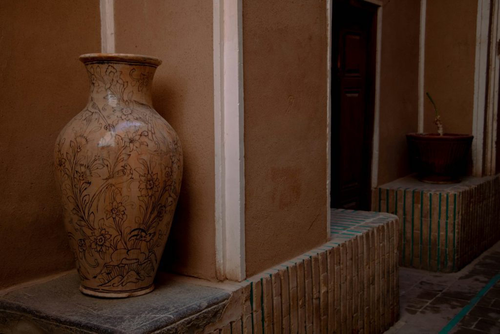 ToIranTour - History of Persian Pottery