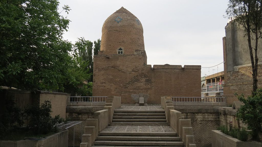 ToIranTour - Tomb of Esther and Mordechai