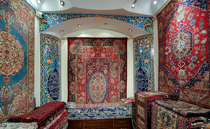 ToIranTour - Grand Bazaar, Tehran - 13 Days Persian Carpet Tour
