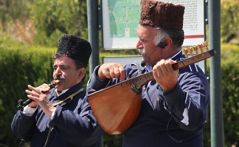 ToIranTour - Men Playing Iranian Musical Instruments - Tehran