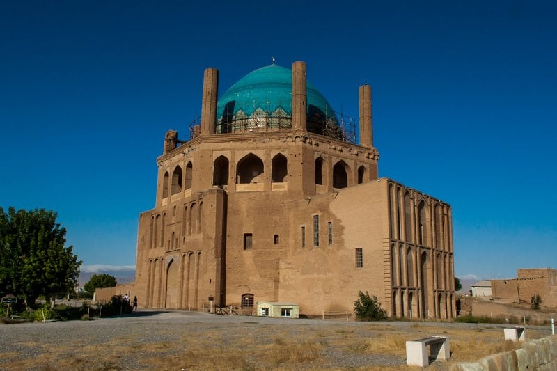 8 Days Iran Silk Road Tour