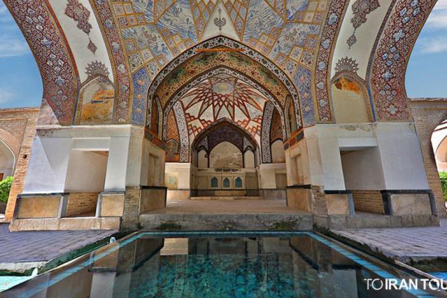 ToIranTour - A View of Perisan Fin Garden - Kashan - Isfahan