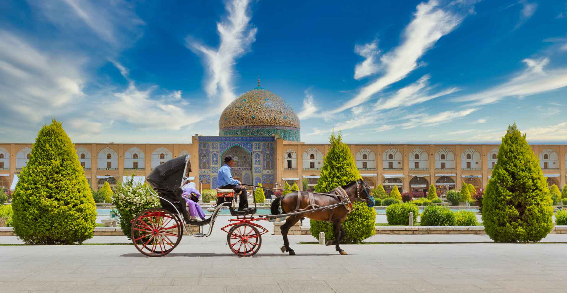 Visit the Amazing Highlights of Isfahan