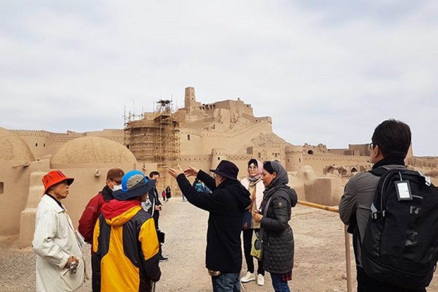 ToIranTour - Tourist Visiting Arge Bam - Bam Citadel - Kerman