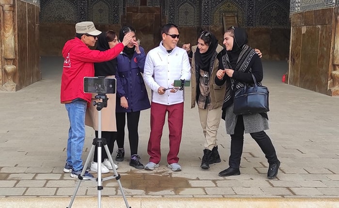 ToIranTour-Group of Tourists in Naghsh-e Jahan Square-Isfahan