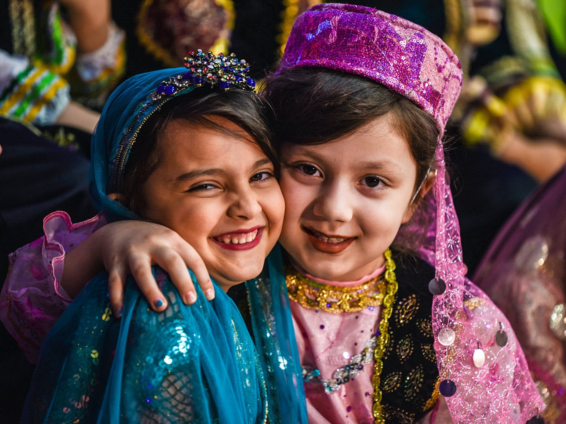 ToIranTour-Kids wearing Persian clothing and Iran culture